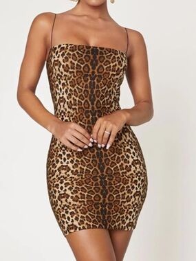NWT No Label Size L Sexy Leopard Mini Dress